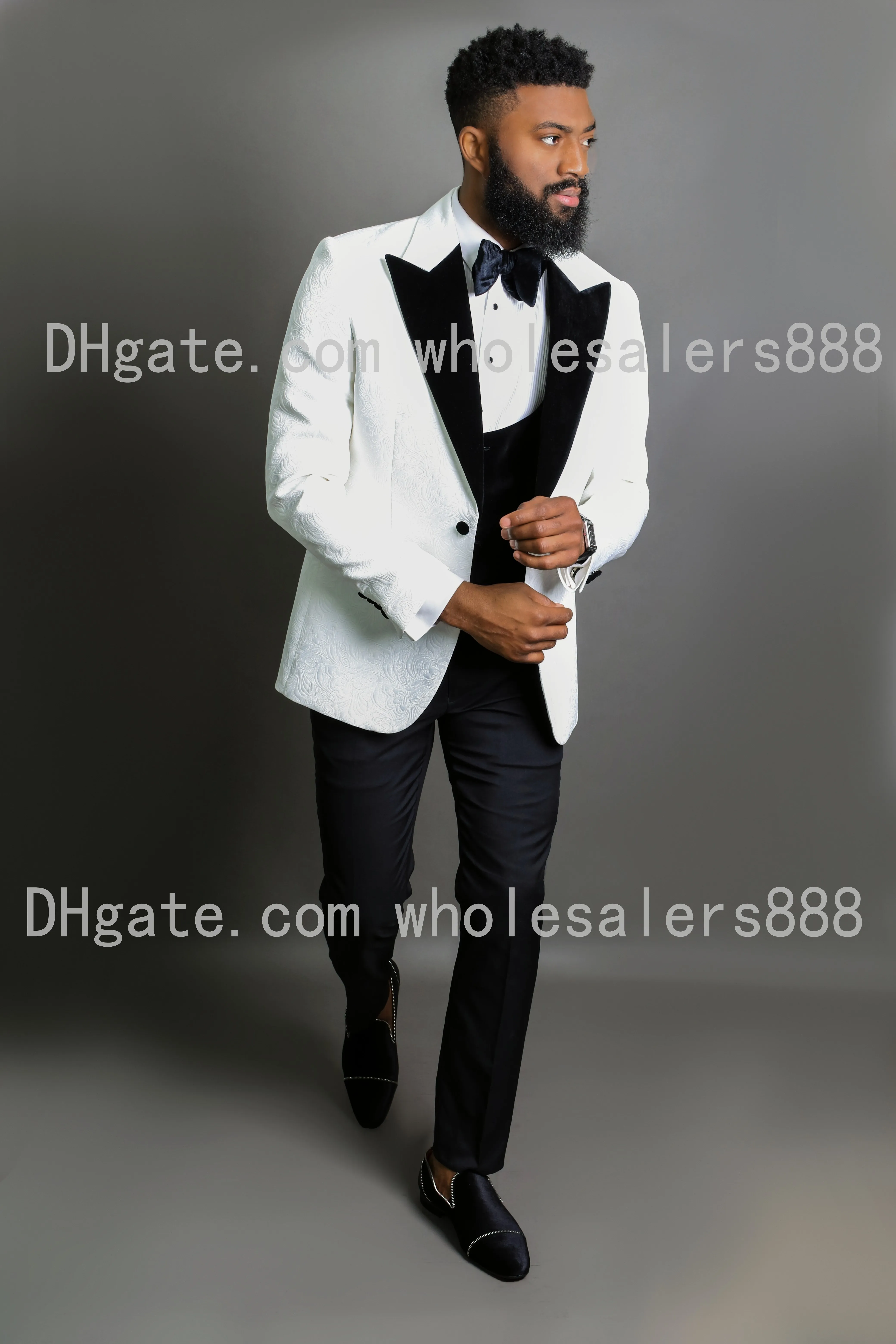 Men Suits White Pattern and Black Groom Tuxedos Peak Velvet Lapel Groomsmen Wedding Best Man 3 Pieces ( Jacket+Pants+Vest+Tie ) L443