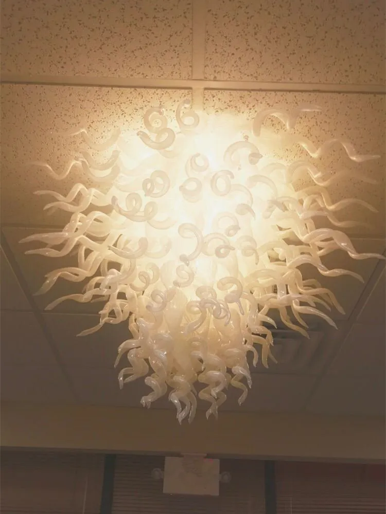 Lampade Lampadario di cristallo a LED con luci moderne di qualità per la decorazione artistica di alto ufficio Plafoniera in vetro soffiato a mano