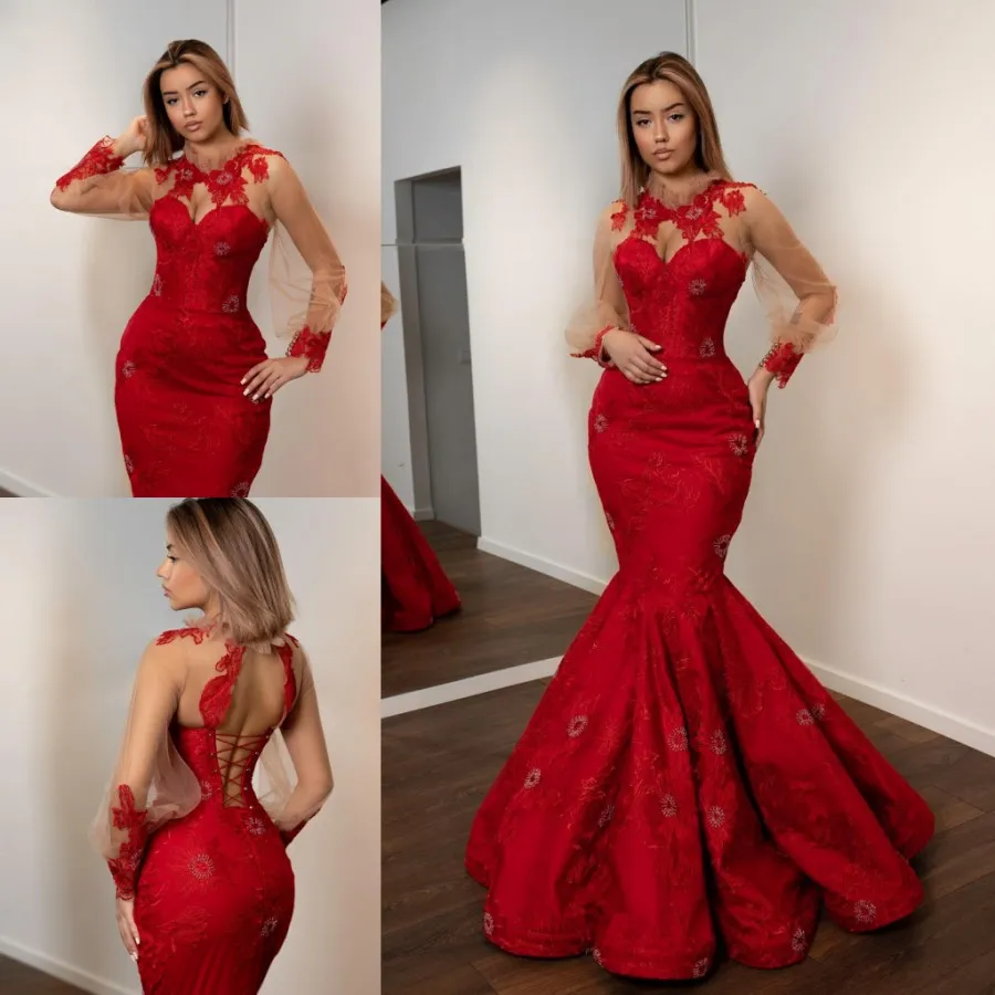 Laço vermelho Appliqued sereia Vestidos de baile Sheer Jewel Neck frisada mangas compridas Formal Vestido Plus Size chão Satin Evening Vestidos