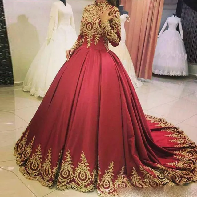 2019 Modeste Arabe Robes De Mariée En Ligne Col Haut Manches Longues Cout Train Or Dentelle Et Bourgogne Satin Robes De Mariée Musulmanes