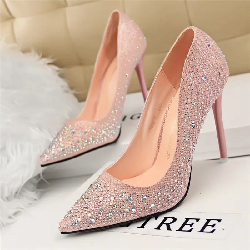 Vendita calda- scarpe scarpe di cristallo strass abito da sposa sexy tacchi alti pompe da donna rosa nero grigio nlue tacones dorati