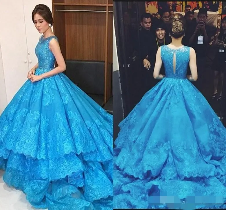 Quinceanera Blue Dresses Jewel Neck Bead Beed Lace Applique Tiered Chapel Train Sweet Prom Ball Gown Custom Made