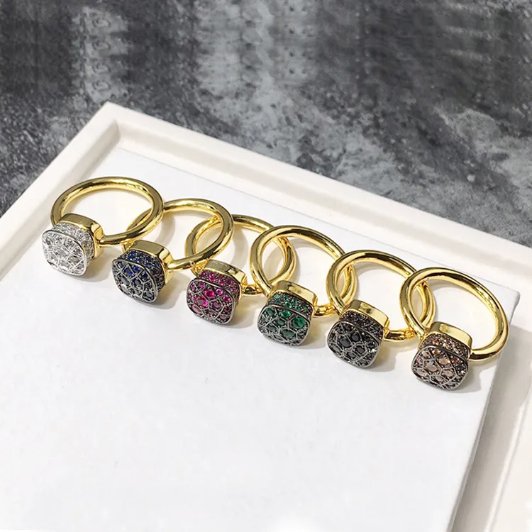 Fashion Bijoux Spot En gros pierres de six couleurs Bague en nid d'abeille carrée Copper micro Pave or argent bracelets bracelets pour wowam