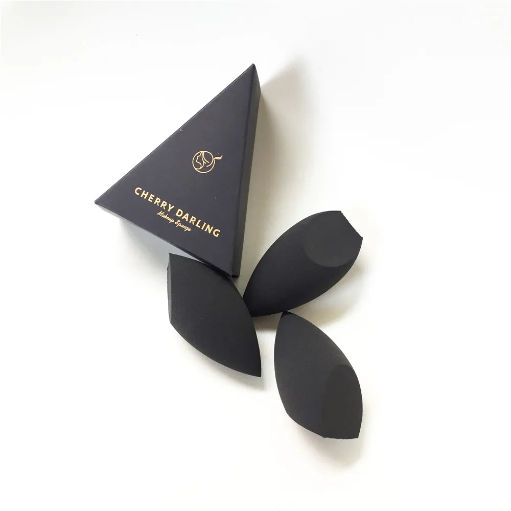 CHERRY DARLING 3D Definer Beauty Makeup Blending Sponge - Black - Мягкий косметический аппликатор для кремовых жидких тональных пудр