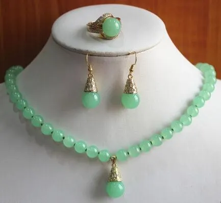 Lovely fashion jewelry 2 colors green jade necklace ring earring set> gold plated whole crystal quartz stone241r