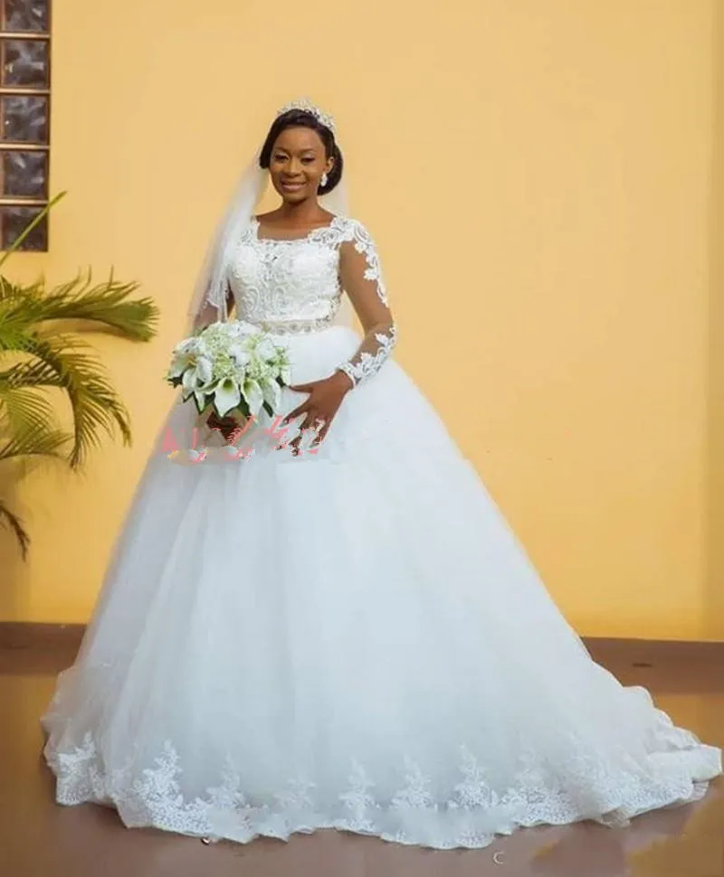 Mooie Nigeriaanse Kant Kralen Trouwjurken Sheer Lange Mouwen Tule Vestido de Novia Land Formal Custom Bridal Town Afrikaanse Bruid Bal