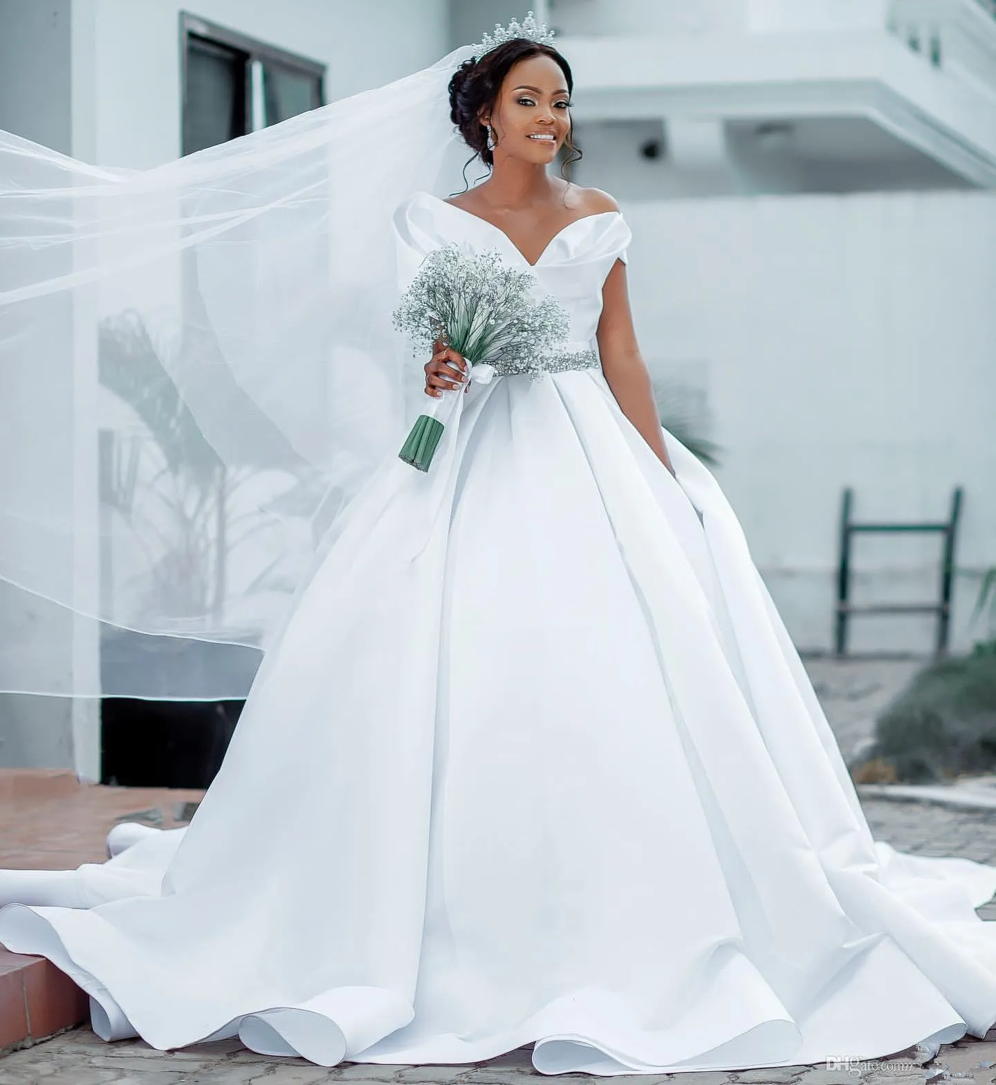 White Satin Silk Ballgown Wedding Dress 2020 New Arrival For Country Or Beach Weddings Bridal Gresses With Princess Beach Style Vestidos De Novia From Hellobuyerh 158.8 DHgate.Com