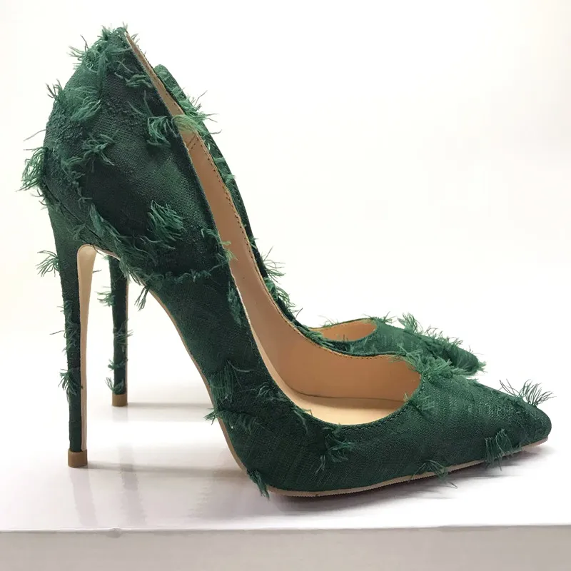 Spring fringed high-heeled women`s slim-heeled green pointed shoes, shallow-mouthed sexy personality single shoes in Europe and the United S