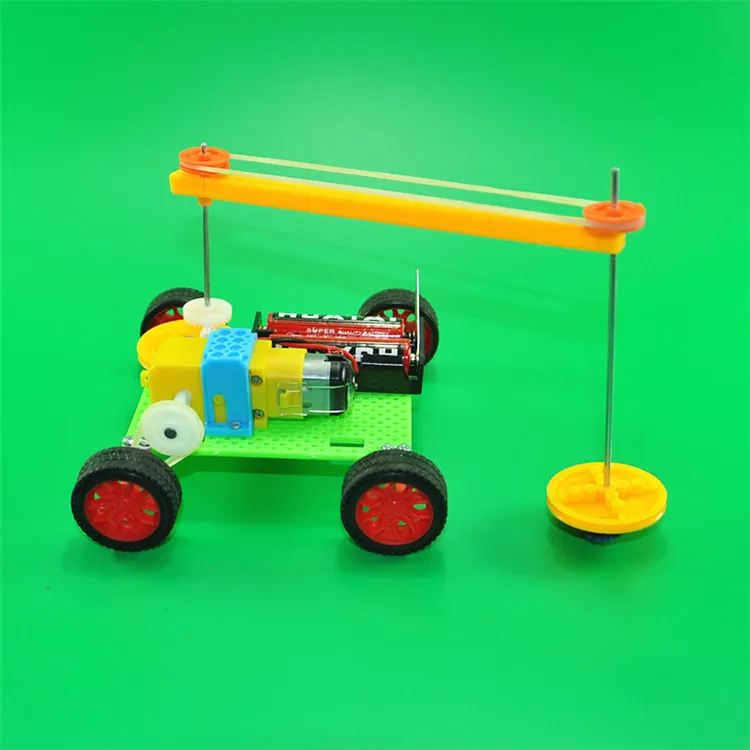 Hand-made small-scale Creative inventions, Educational Science experiment Toys for Primary School students with sweeping Robots