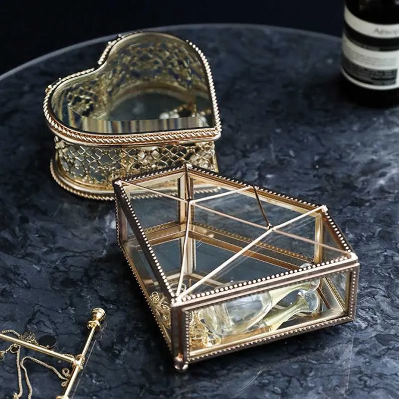 Europäische Glas Herzförmige Schmuckschatulle Einfaches Zuhause Schlafzimmer Schmuck Ring Halskette Aufbewahrungsbox High-End-Mini-Display-Tablett