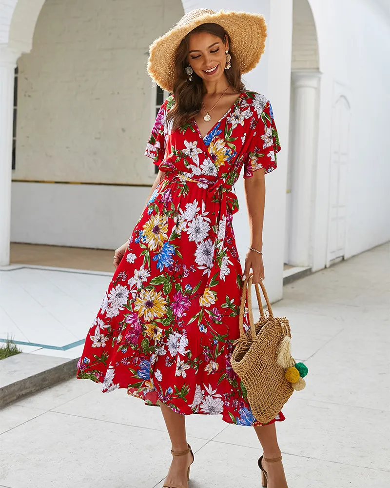 女性の夏のドレス2020新しいファッションサッシフロラルプリントボヘミアンビーチドレスホリデーウェアセクシーなVネック半袖カジュアルボーロングドレス