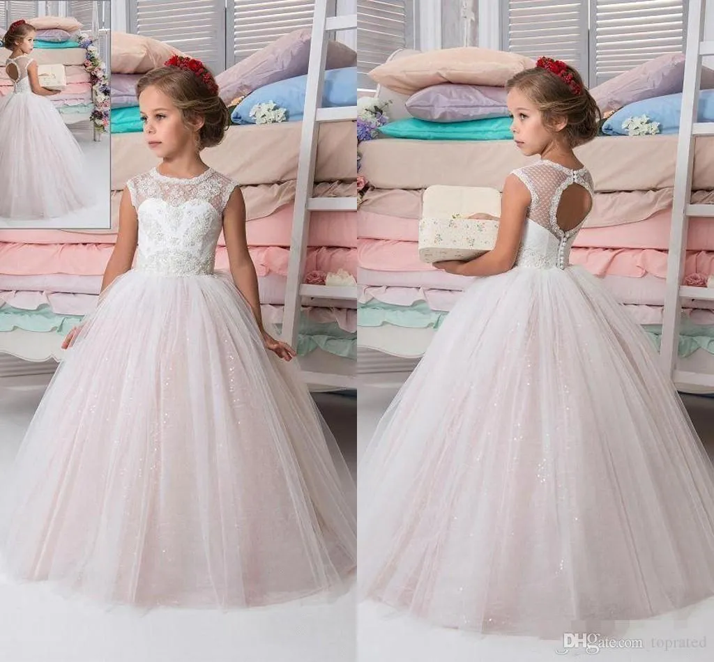 Nowy Elegancki Kwilejka Neck Flower Girl Dress Bez Rękawów Appliqued Cekiny Tulle Girls Pagewant Ball Suknia Formalna okazja Nosić Custom Made