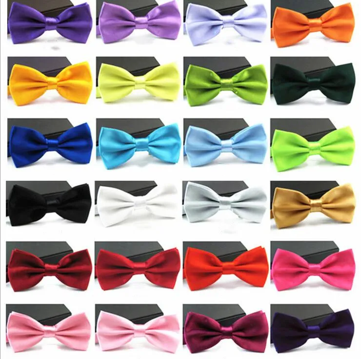 Mens Bow Tie Boys Candy Color Bow Slips Klassisk vanlig Allmänna Slipsar Mode Butterfly Bowknot Slips Bröllopsfestkläder Tillbehör CLS778