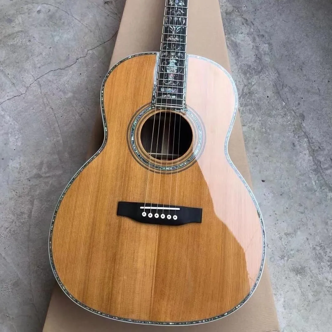 Washburn F8 Acoustic Guitar avaelma