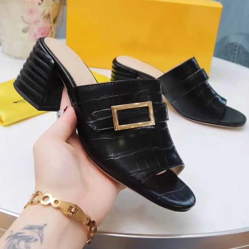 Summer new fashion high heel slippers designer thick heel wedge nude sandals high quality metal buckle check square heel sandals large size