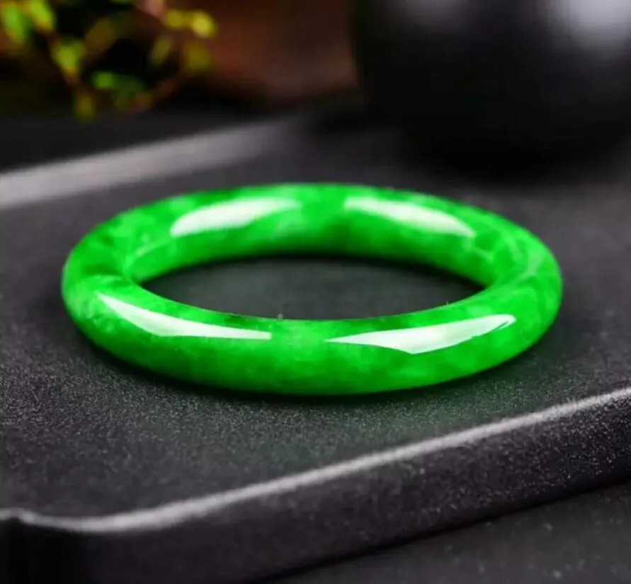 天然ジェダイト ひすい 翡翠 バングル ブレスレット Jade Bangle