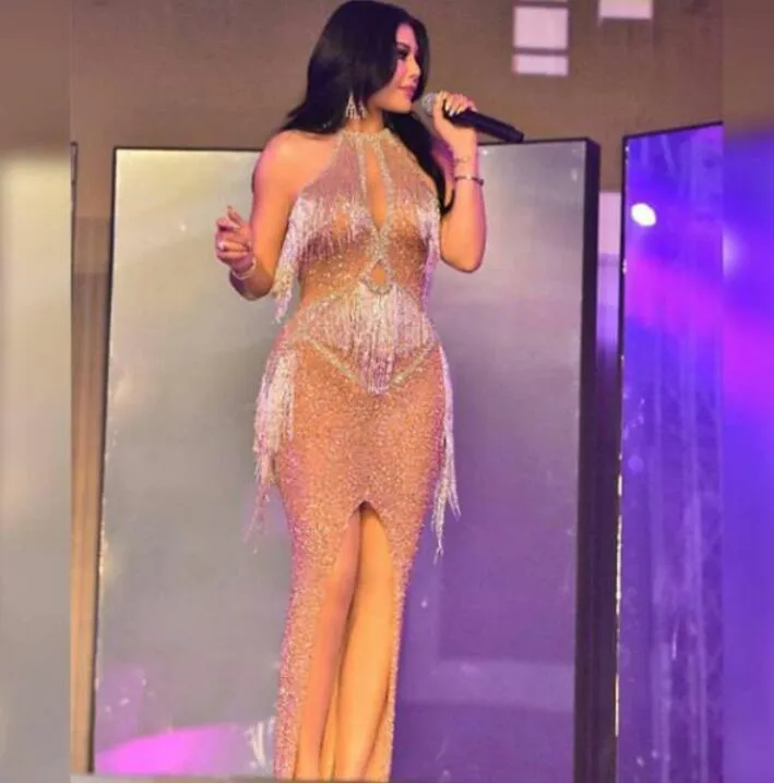 Suknia wieczorowa Yousef Aljasm 2018 Kim Kardashian Champagine Kryształ Off Kryształy Ramię Tassel Kylie Jenner Zuhair Murad Ziadnakad 0015