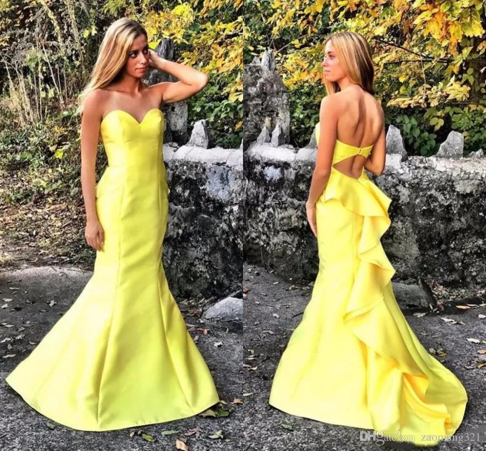 Sexy sirène pas cher jaune robes de bal chérie décolleté dos creux mode balayage train robes de soirée grande taille personnaliser