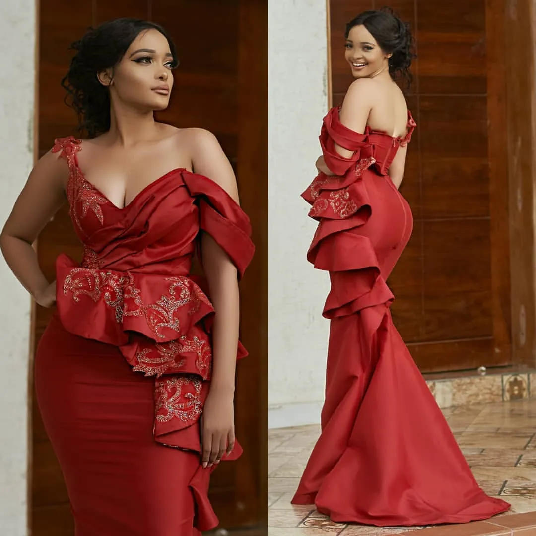 Aso Ebi 2019 Árabe Vermelho Sexy Barato Vestidos de Noite Um Ombro Frisado Vestidos de Prom Sereia Festa Formal Segundo Vestidos de Recepção ZJ366