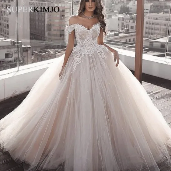 Luxury Puffy Ball Gown Wedding Dresses 2020 Sweetheart Off Shoulder Pearls Lace Appliques Tulle Bridal Gowns Custom Made