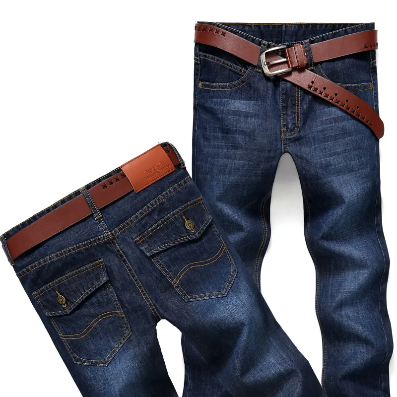Mäns modeföretag jeans raka tube baggy moto jeans slim passform rakt denim byxor distressed byxor vinter