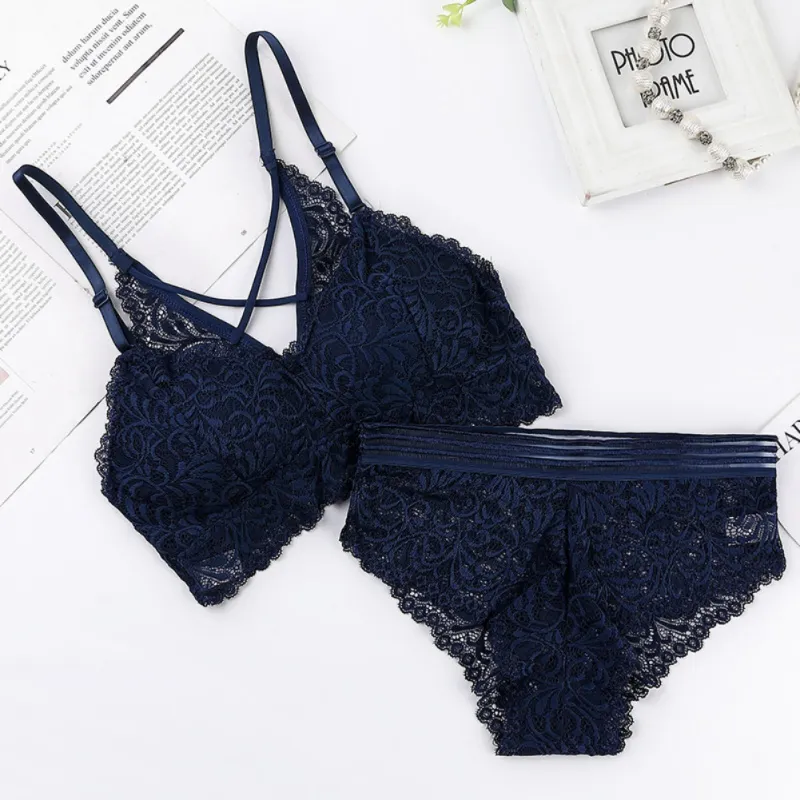 Bras Sets Embroidery Underwear Set Fashion Push Up Bra Sexy And Panty  Trousers Are Perfect For Wedding Nights From Harrietai, $42.58