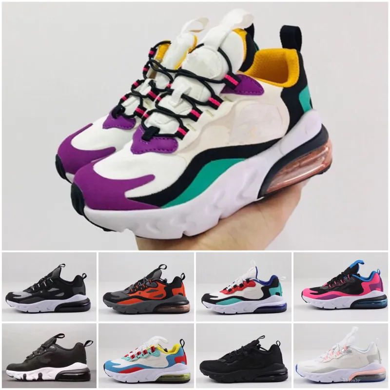 Nike Chaussures de course de compétition pour garçon, multicolore, 4 grands  enfants : : Mode