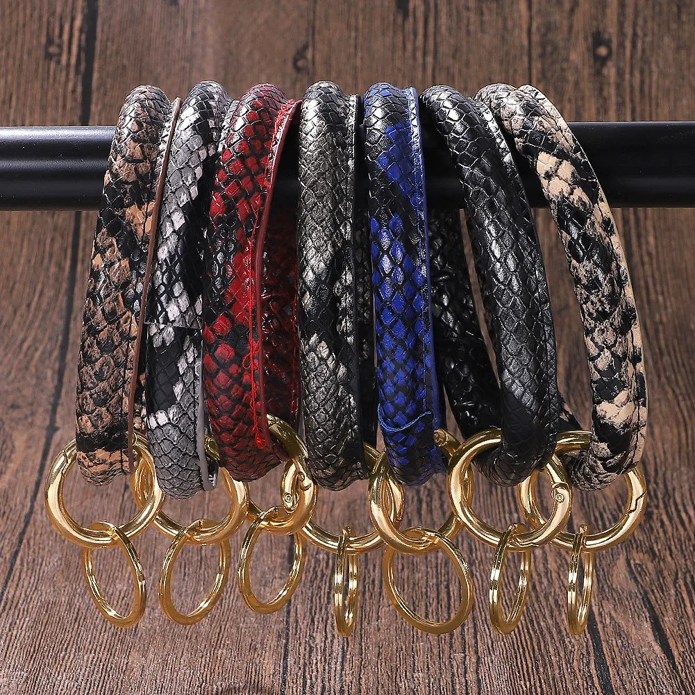 Wholesale- trendy fashion ins designer cute lovely simple outdoor sports leather bangle bracelet for woman with key ring