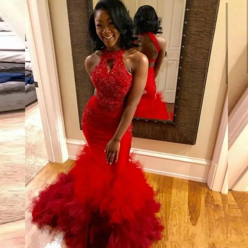 Red Mermaid Prom Dresses 2K19 Afryki Czarnej Girl Sexy Backless Suknie Wieczorowe Aplikacje Zroszony Ruffles Spódnica Halter Neck Formalna sukienka imprezowa