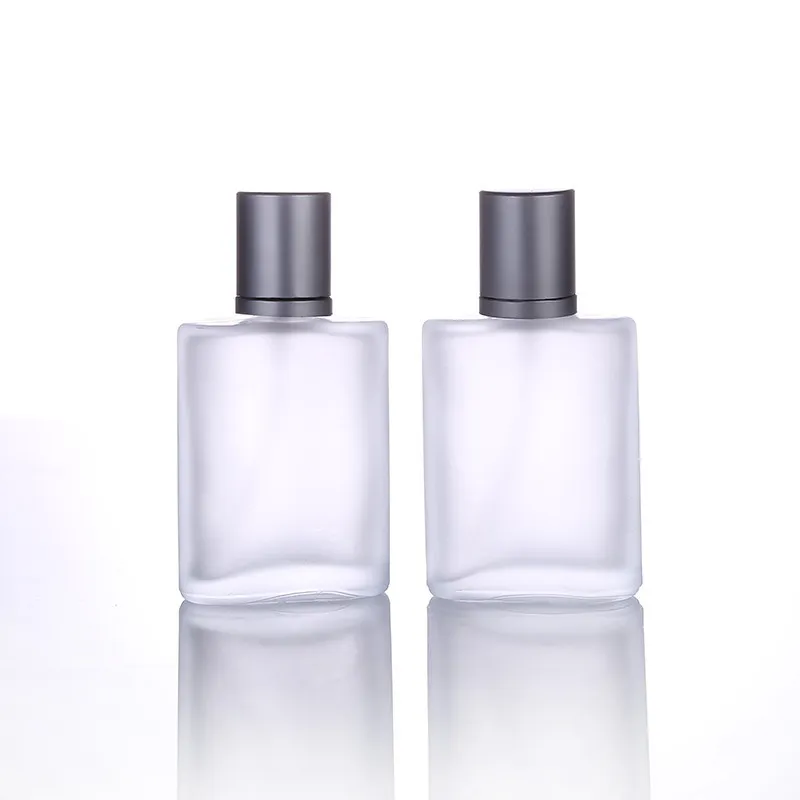 1PCS 30/50 ml szklanego szklanego szklanego rozpylania butelka do sprayu Pusta butelka rozmiar podróży przenośne butelki Perfumy ponowne użycie