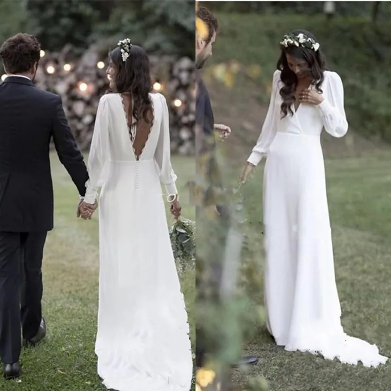 Vestidos de novia de Bohemia blanca 2019 Cuello en V Sin espalda Barrido Tren Gasa Playa Jardín País Vestidos de novia vestido de novia Tallas grandes Barato