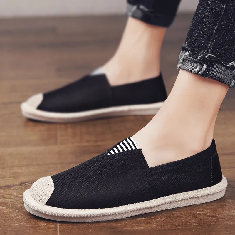 2019 Nuove scarpe da uomo in tela estive, scarpe casual da uomo slip-on Scarpa in tessuto fatta in erba da pescatore