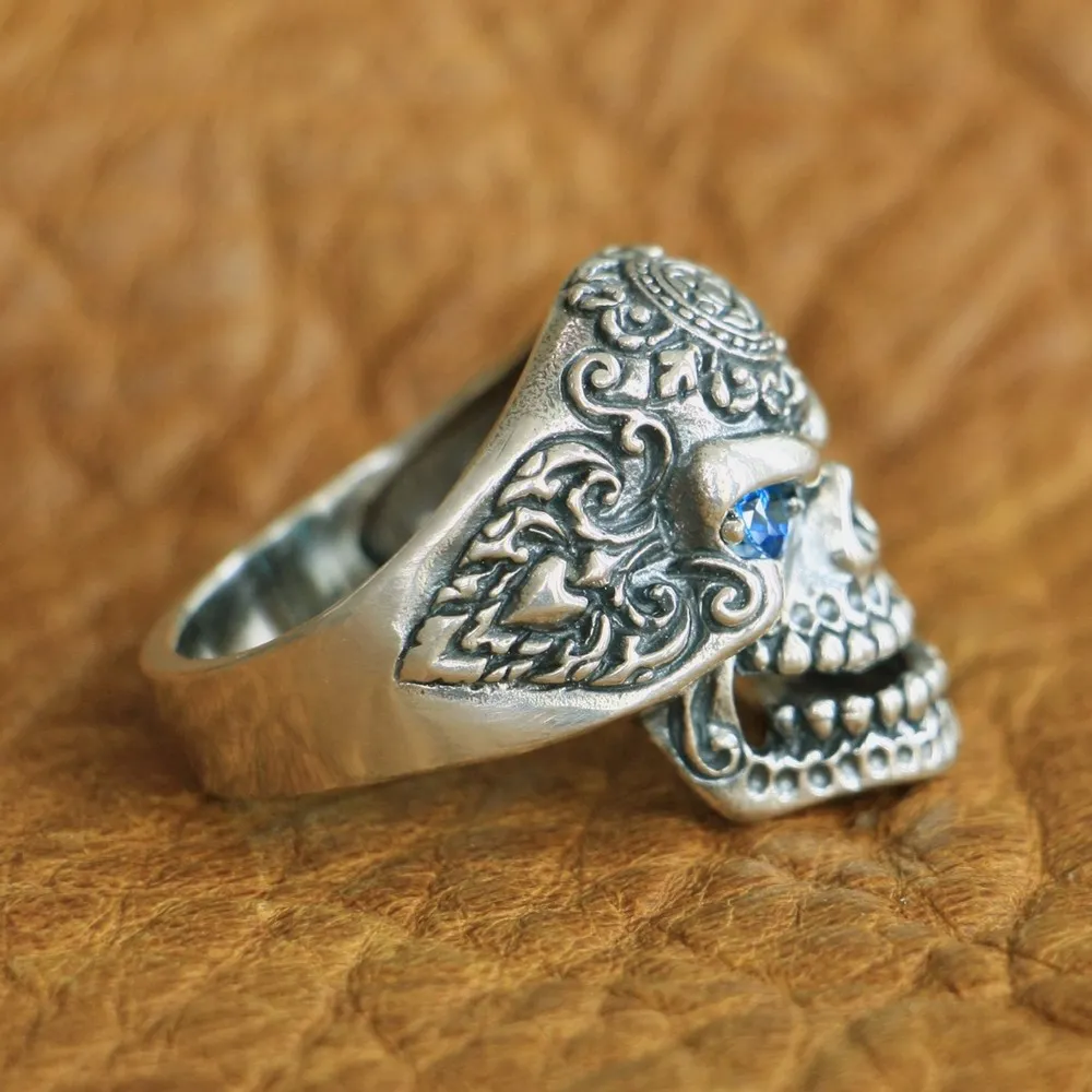 Hurtownie-Blue CZ oczy 925 Sterling Silver High Szczegóły Czaszka Pierścień Mężczyzna Rowerzysta Ring Ta126 US Rozmiar 7 do 15