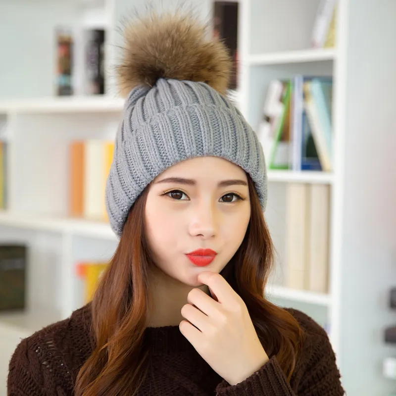 Мода Женская шляпа POM Черепочки шапочки шапки FUX Fur Pompom Beanie Hats для женщин толстая женская шапка