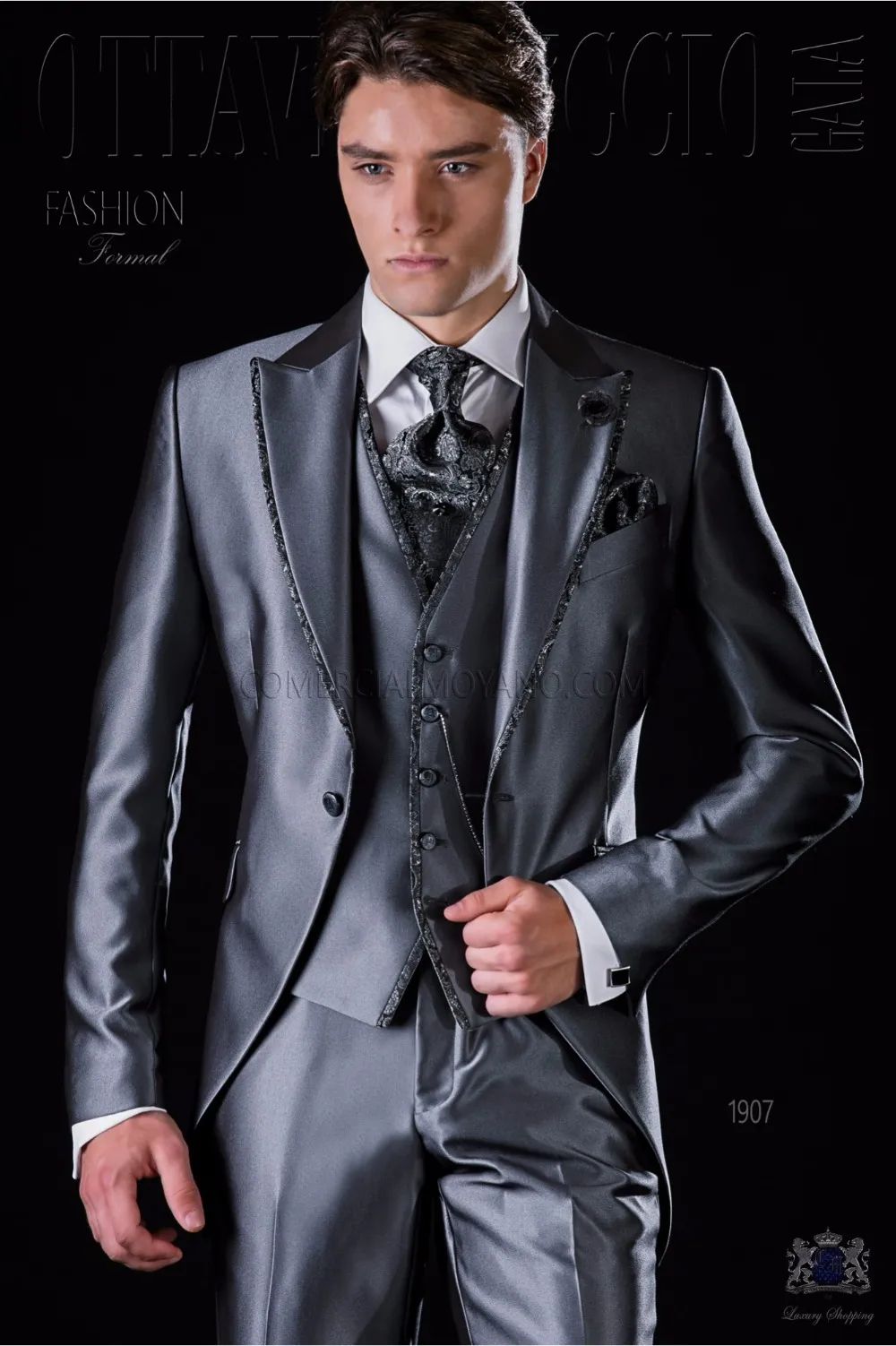 Handsome One Button Shiny Grey Groom Tuxedos Peak Lapel Men Suits 3 pieces Wedding/Prom/Dinner Blazer (Jacket+Pants+Vest+Tie) W662