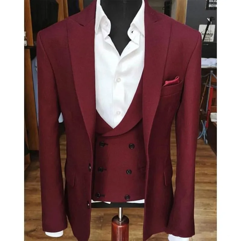 높은 품질의 두 버튼 와인 신랑 턱시도 피크 옷깃 남성 웨딩 / 파티 / 저녁 최고의 남자 재킷 (재킷 + 바지 + 조끼 + 넥타이) W390