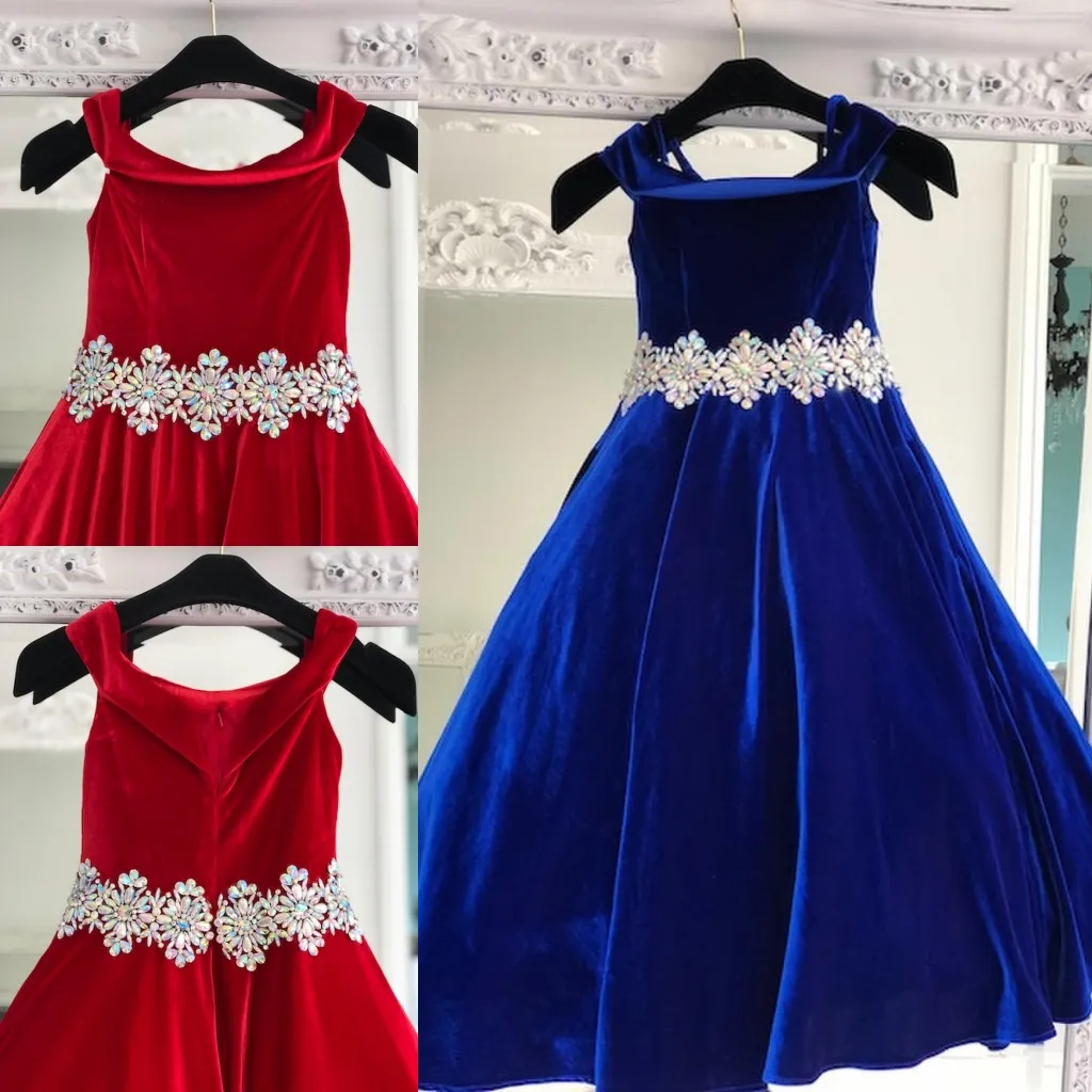 Royal Fluwelen Pageant Jurken voor Tieners 2019 Kristallen Rhinestones Lange Pageant-jurken voor kleine meisjes van de Shoulder Red Formal Party Wear