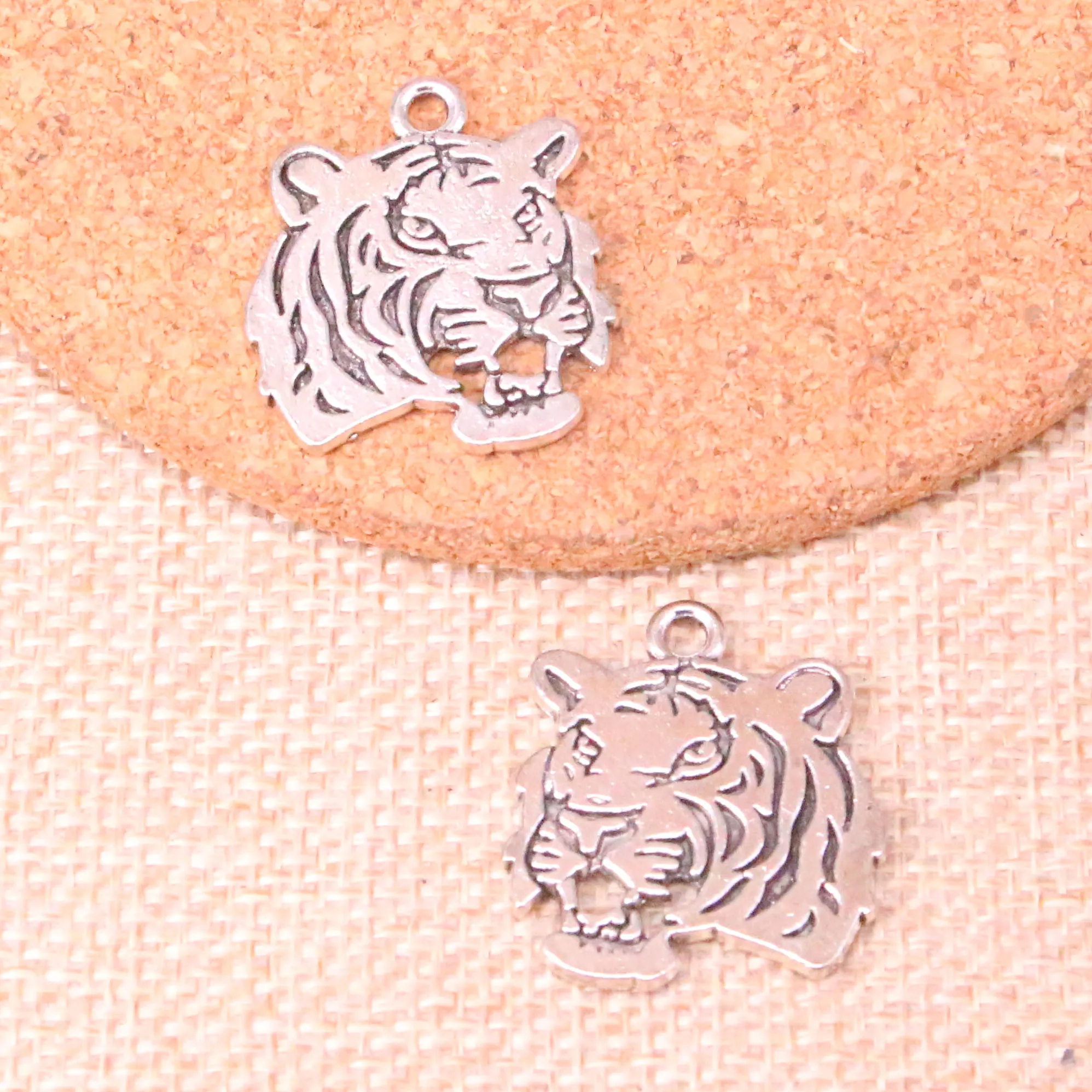27 stks bedels brullende tijger hoofd 27 * 24mm antieke hanger fit, vintage Tibetaans zilver, DIY handgemaakte sieraden