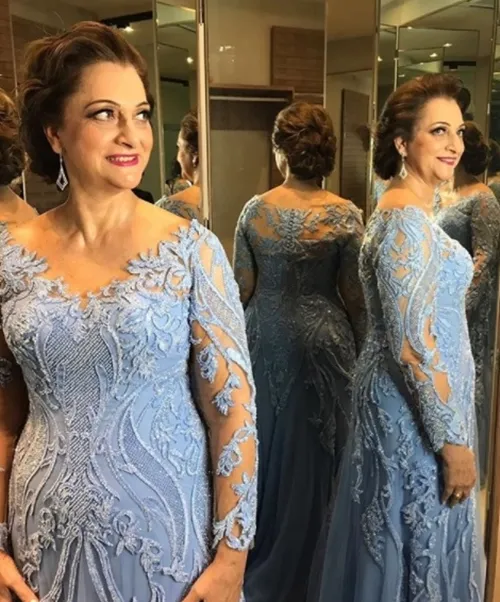 Splendido Baby Blue Plus Size abiti per la madre della sposa Scoop Colonna 3d Appliques Maniche lunghe Sposo Abiti da sera per la madre Bottone posteriore