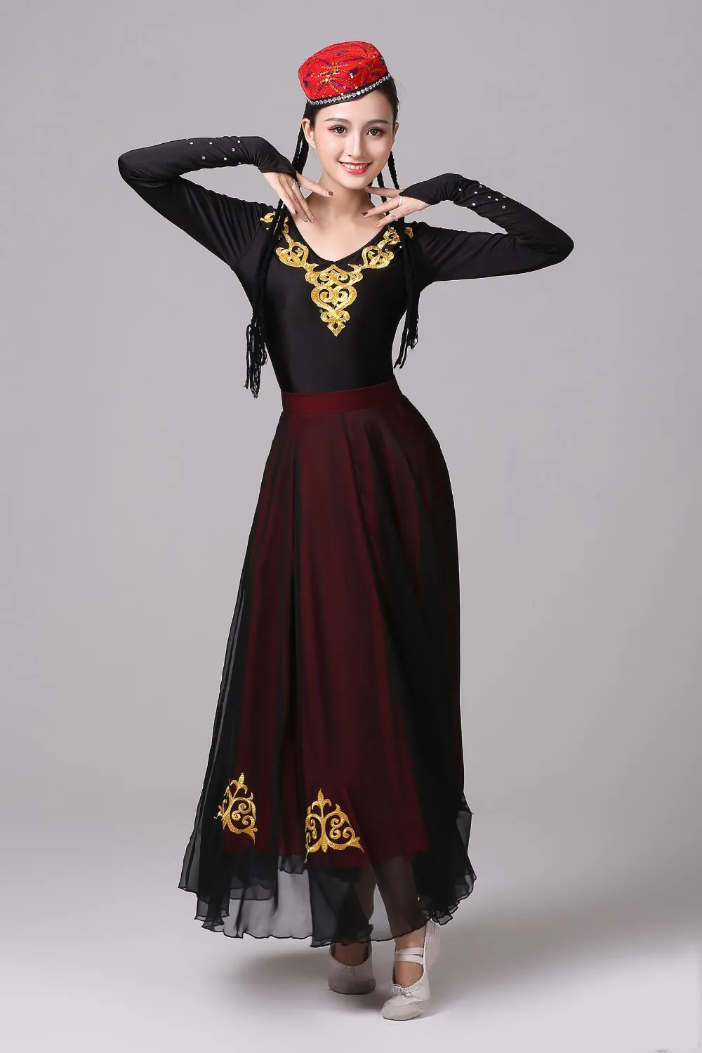 Robe longue de danse pour femmes Xinjiang Vêtements nationaux Uygur Costume de danse Carnaval Déguisements Noir Vêtements de scène