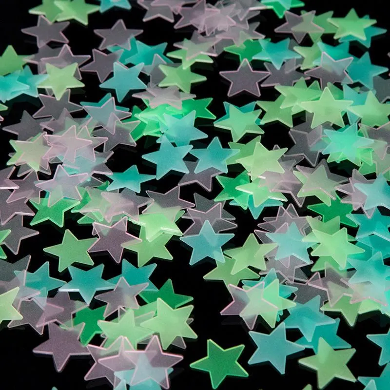4 kleuren 3 cm star muurstickers stereo plastic lichtgevende fluorescerende paster gloeien in de donkere stickers voor babykamer B 60 stks