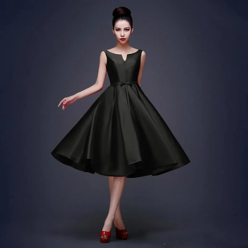 Plus Size Satin Cocktail Dress with Lace-up Back and Bow Embellishment Tea Length Sleeveless A-Line Scoop Neck from Dhgate Cocktail Dresses - price 115.58 Plus Size Satin Cocktail Dress with Lace-up Back and Bow Embellishment Tea Length Sleeveless A-Line Scoop Neck from Dhgate Cocktail Dresses - price 115.58