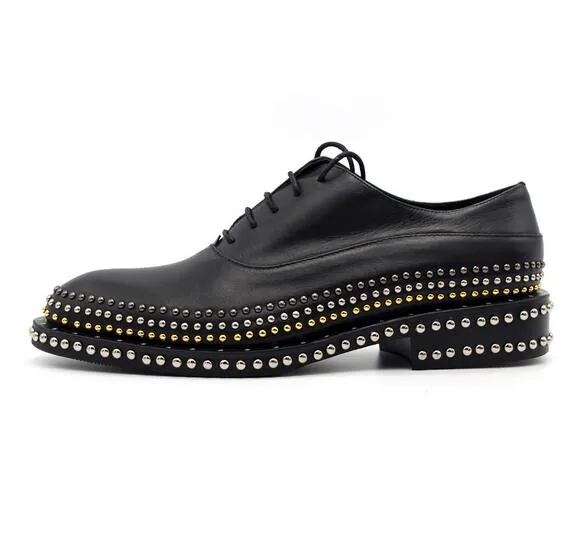 Hot Sale-Handmade Men Oxfords Formal Business Shoes Flat Rivets Gentlemen Shoes High Quality