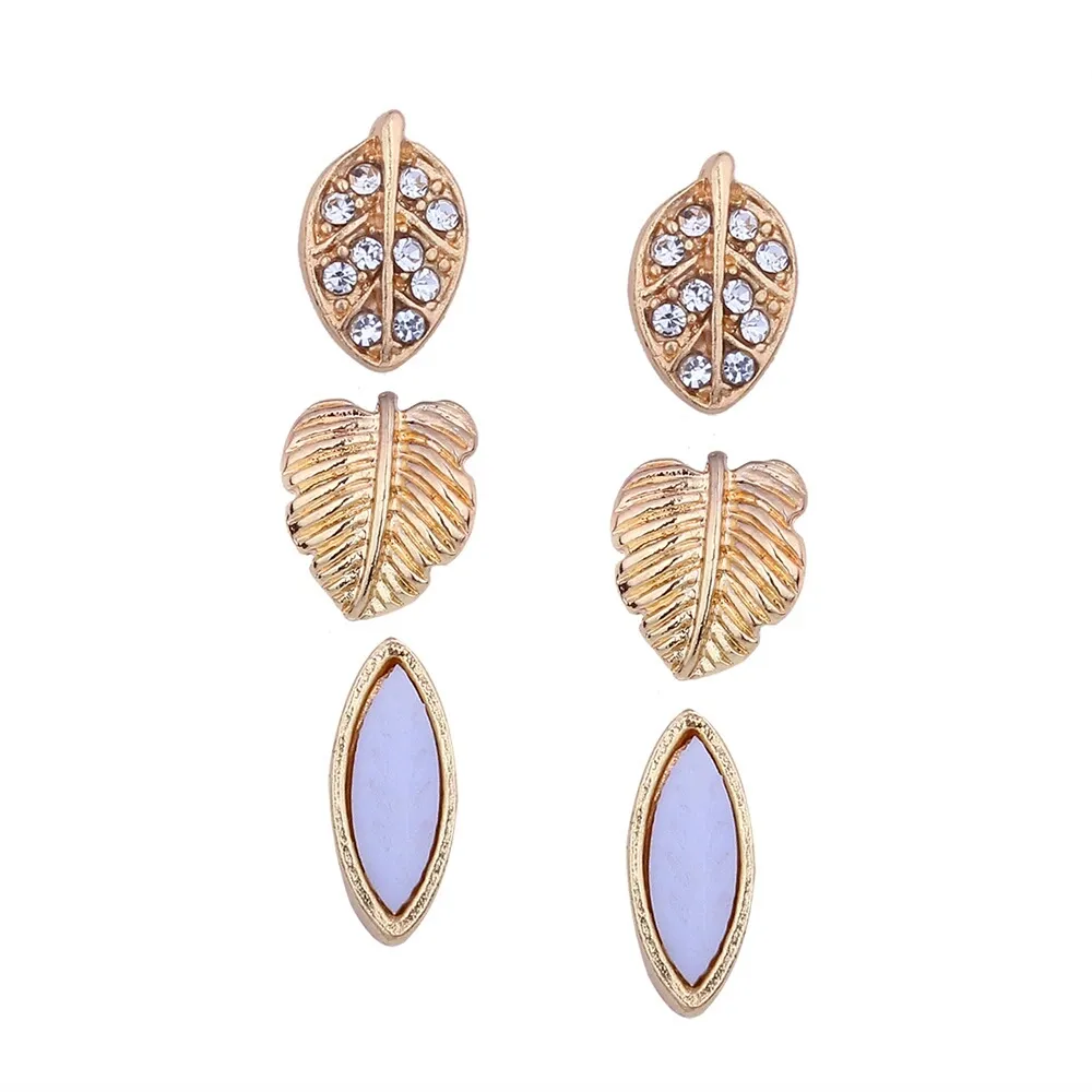 Vente en gros - clous d'oreilles pour les femmes star croissant mode boucles d'oreilles fille feuille flamingo ananas 3 pièces goujons ensemble de bijoux livraison gratuite