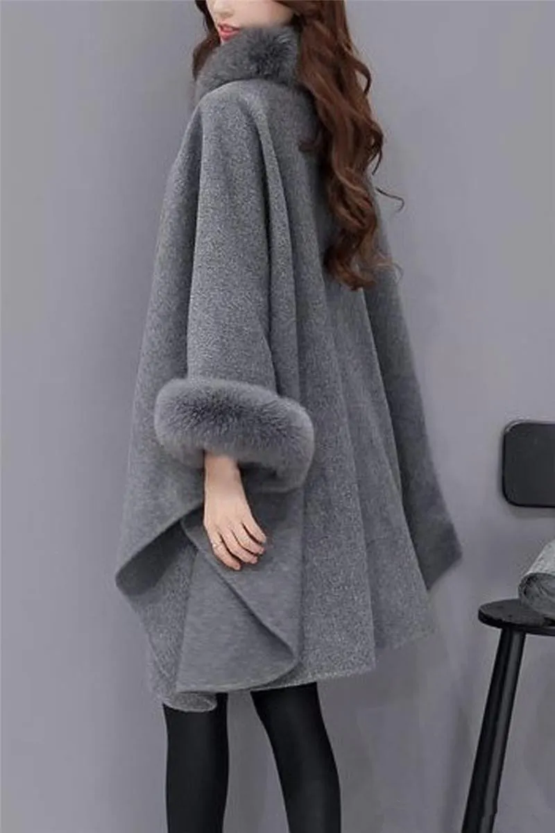 Modest Autumn Winter Faux päls krage Kaps sjal Långärmar kvinnor Poncho Cape Coat Grey Beige Warm Woolen Jackets i stock259l