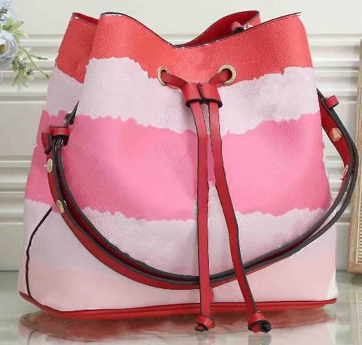 Bucket hotsell handbags 2020