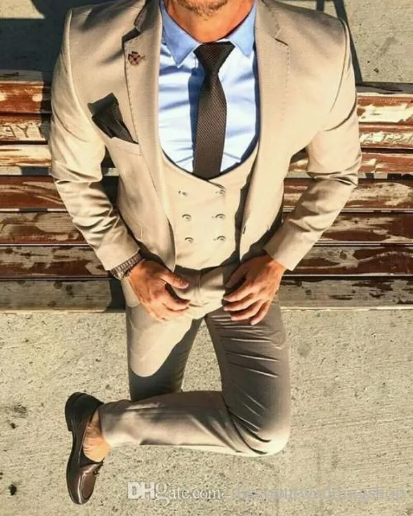 Slim Fits Beige Bräutigam Smoking Kerbe Revers Mann Hochzeit Business Anzug Zweireiher Weste Sets J685