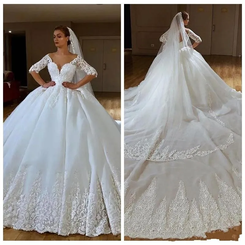 2019 Modest Luxury A Line Wedding Dresses Off Shoulder Lace Appliques Beaded 1/2 Sleeve Chapel Train Open Back Plus Size Bridal Gowns