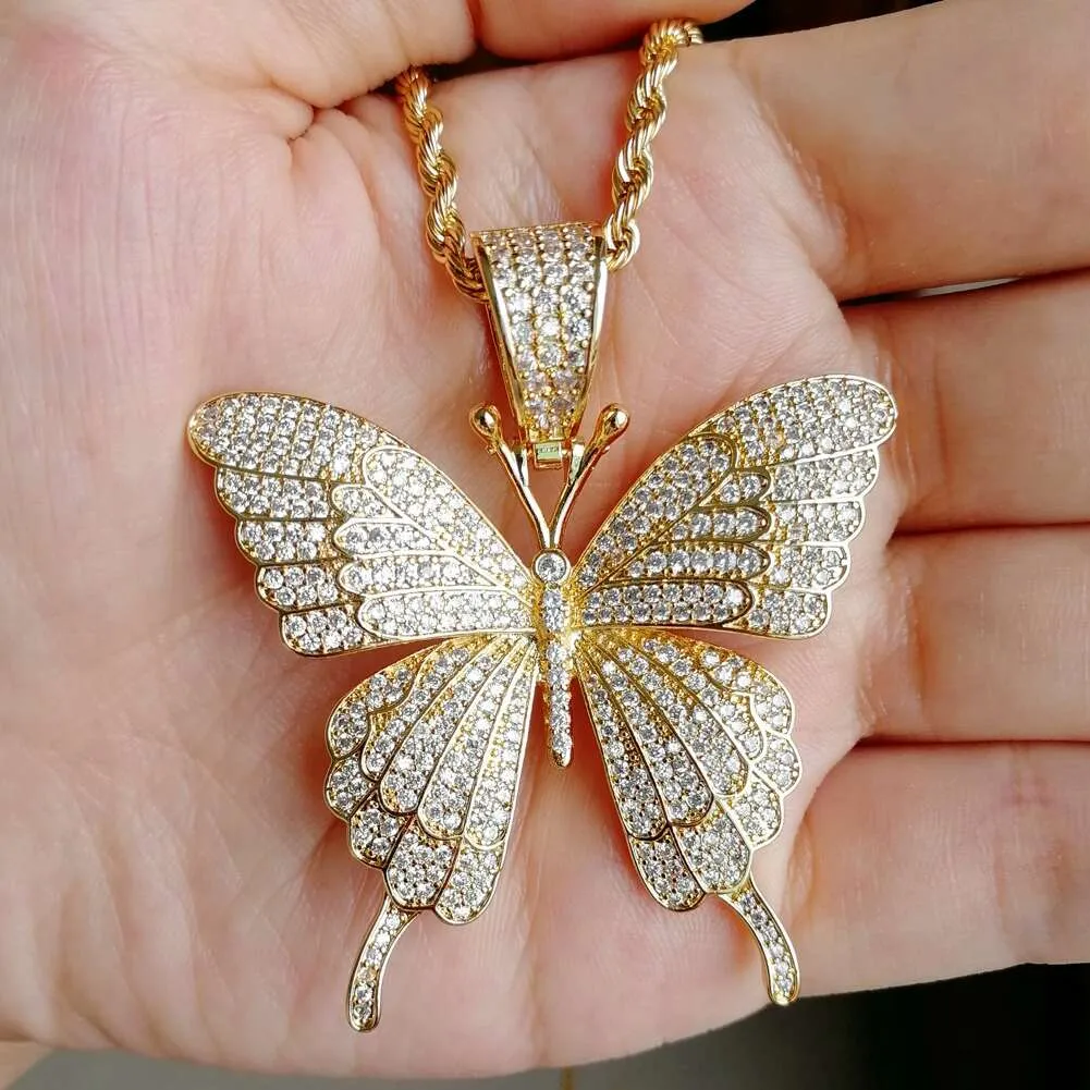 Mode – Schmetterlings-Diamant-Anhänger-Halsketten für Männer und Frauen, Luxus-Designer-Tier-Anhänger, 18 Karat vergoldetes Kupfer-Zirkon-Halskettenschmuck