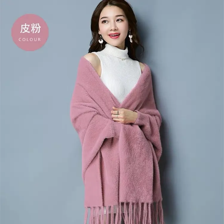 Wholesale- and winter new style sleeveless shawl scarf loose fashion wild cardigan cape shawl warm monochrome tassel travel cape